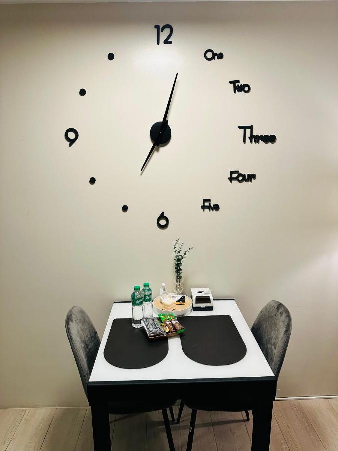 باساي 81 Newport Condominium Cluster 5 3A By Rechelle Nunag المظهر الخارجي الصورة